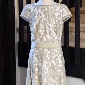 TADASHI SHOJI  Taupe Neutral Evening Dress Size 6